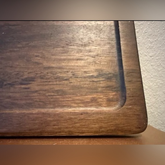 Vintage Georges Briard Walnut Cheese Tray MCM Blue Yellow Flowers - Picture 11 of 11